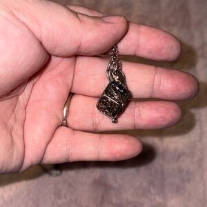 Elegant Silver Pendant Necklace